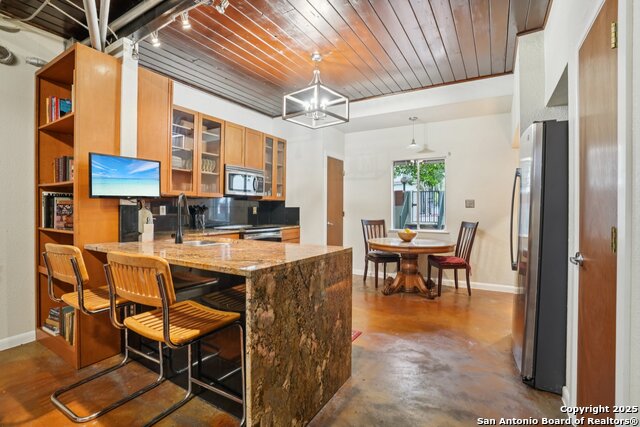 Image 17 of 50 For 3103 Eisenhauer K-14