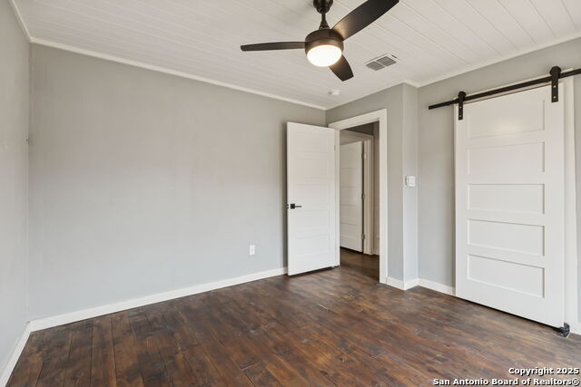 Image 12 of 30 For 2902 Katy St