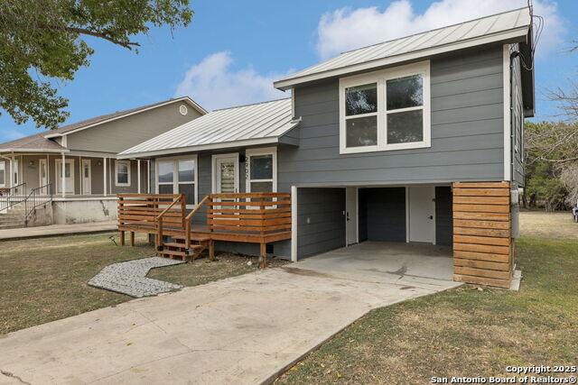 Image 2 of 30 For 2902 Katy St