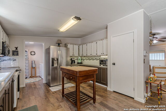 Image 17 of 35 For 384 Placid Cove