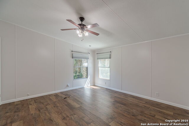 Image 29 of 35 For 384 Placid Cove