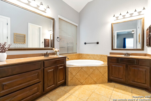 Image 18 of 29 For 8219 Mystic Chase