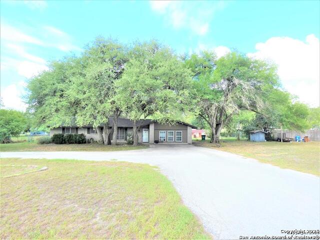 Details for 210 Loma Linda, Beeville, TX 78102