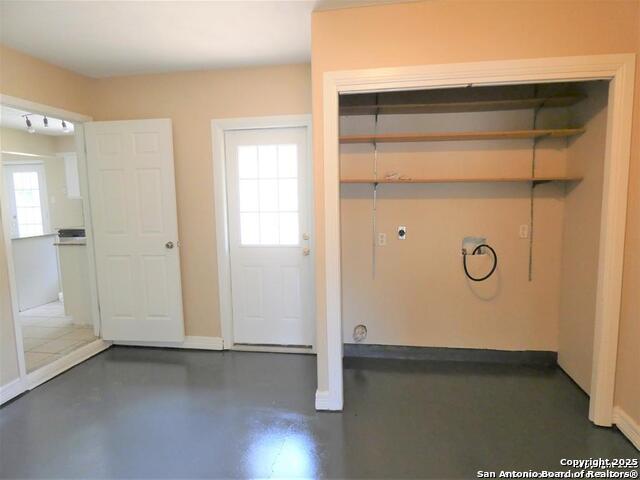 Image 9 of 16 For 210 Loma Linda