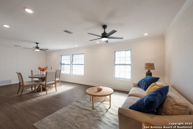 Image 11 of 31 For 2231 Waverly Ave