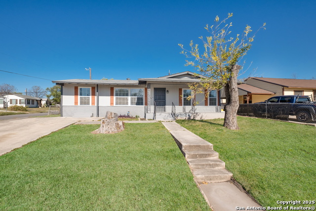 Image 2 of 31 For 2231 Waverly Ave