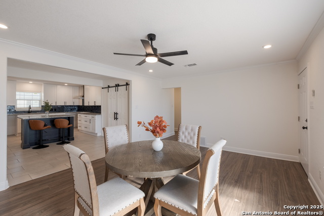 Image 6 of 31 For 2231 Waverly Ave