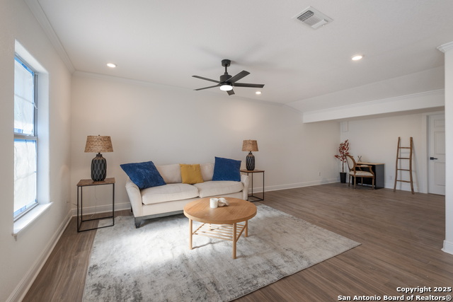 Image 9 of 31 For 2231 Waverly Ave