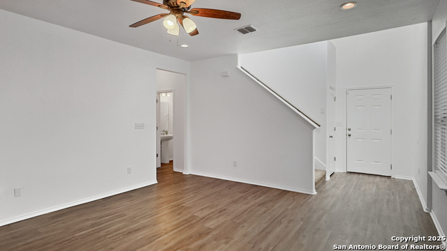 Image 10 of 39 For 2814 High Castle