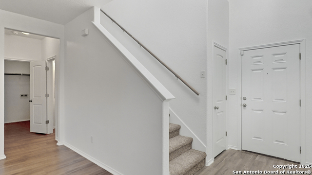 Image 15 of 39 For 2814 High Castle