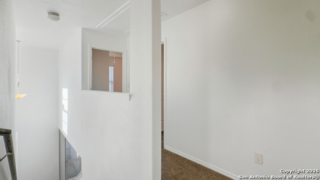 Image 18 of 39 For 2814 High Castle