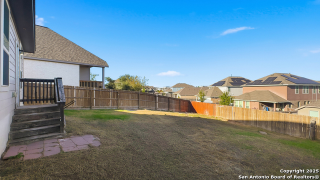 Image 28 of 39 For 2814 High Castle