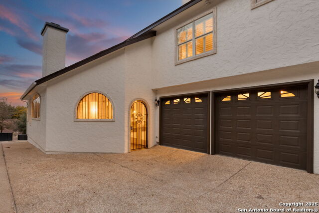 Image 44 of 47 For 3 Benchwood  