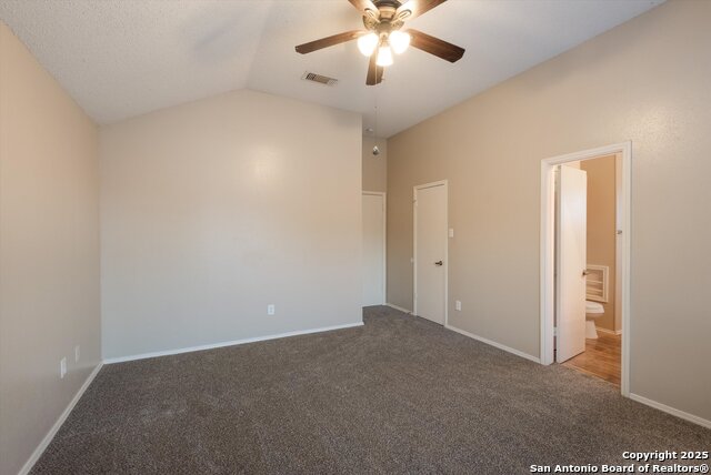 Image 16 of 33 For 10702 Lake Path