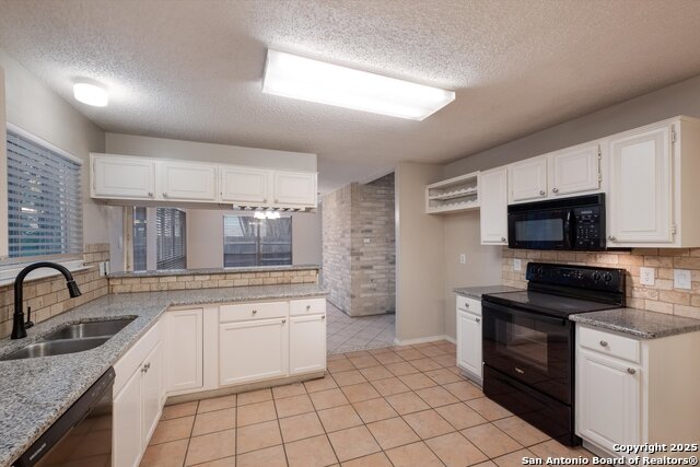 Image 6 of 33 For 10702 Lake Path