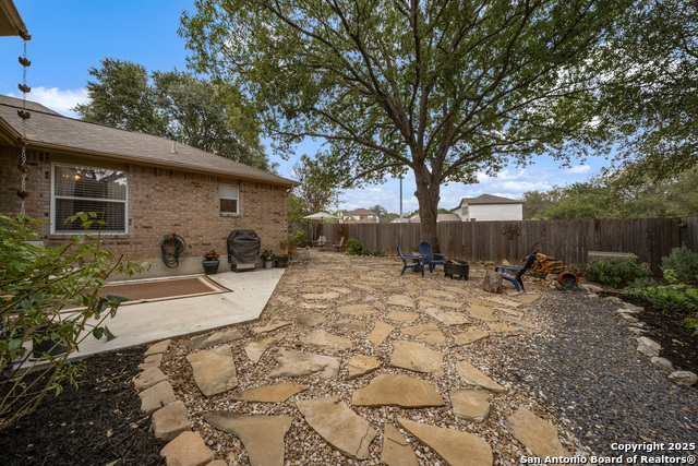 Image 28 of 39 For 51 Edgecreek