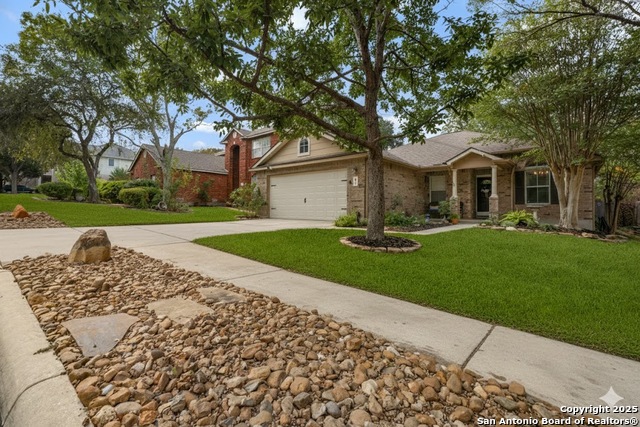 Image 35 of 39 For 51 Edgecreek