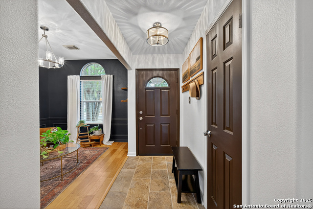 Image 4 of 39 For 51 Edgecreek