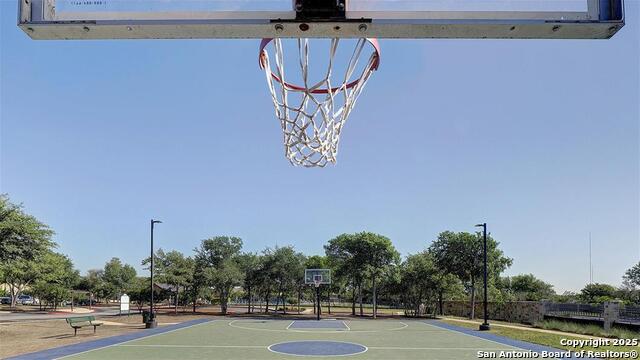 Image 26 of 29 For 9303 Pioneer Junction