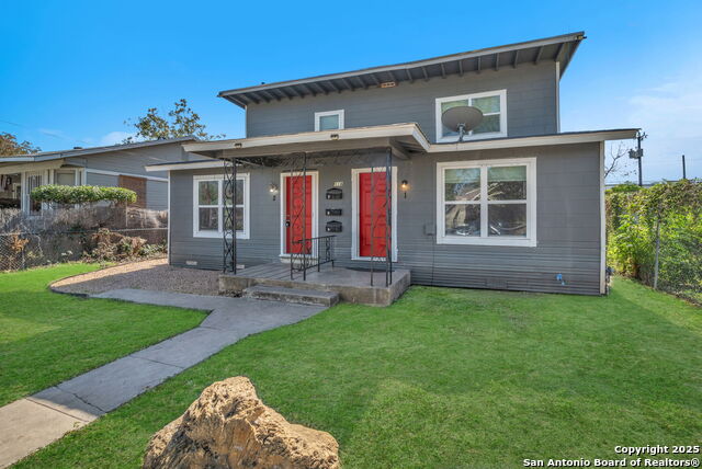 Image 3 of 27 For 118 Compton  