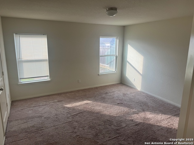 Image 9 of 12 For 2927 Emery