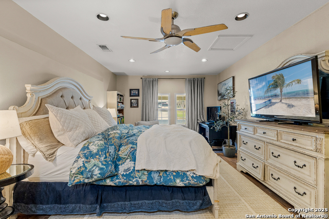 Image 15 of 26 For 3319 Shady Springs