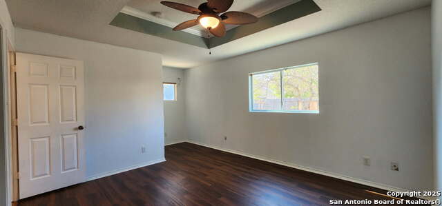 Image 14 of 18 For 155 Palma Noce