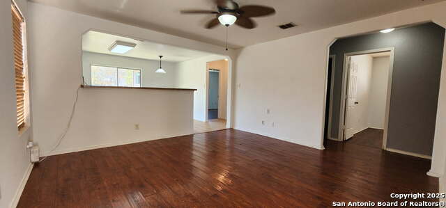 Image 16 of 18 For 155 Palma Noce