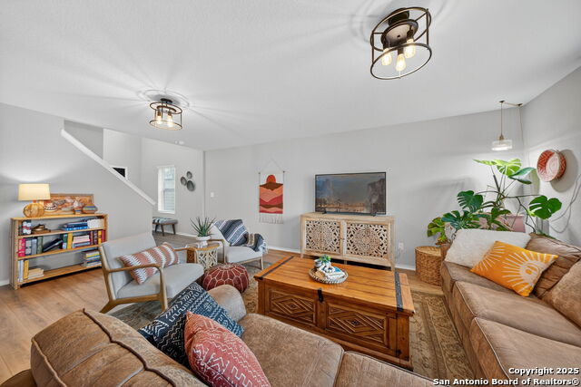 Image 10 of 35 For 12037 Silver Light