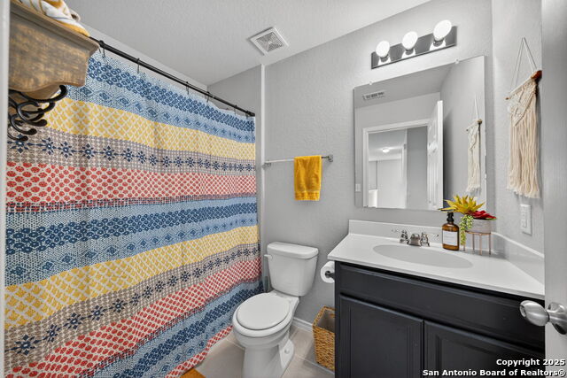 Image 27 of 35 For 12037 Silver Light