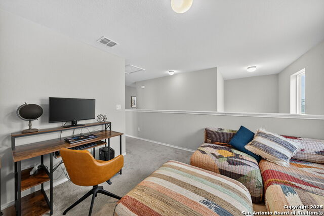 Image 29 of 35 For 12037 Silver Light