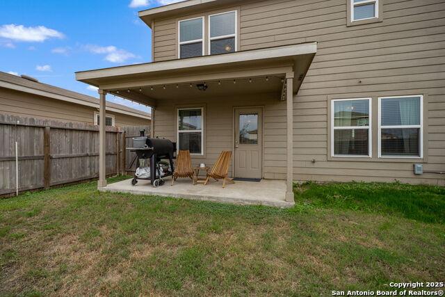 Image 30 of 35 For 12037 Silver Light