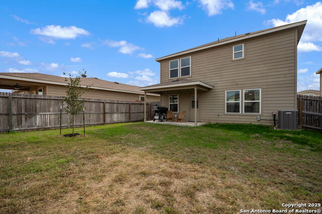 Image 33 of 35 For 12037 Silver Light