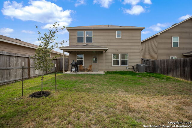 Image 34 of 35 For 12037 Silver Light