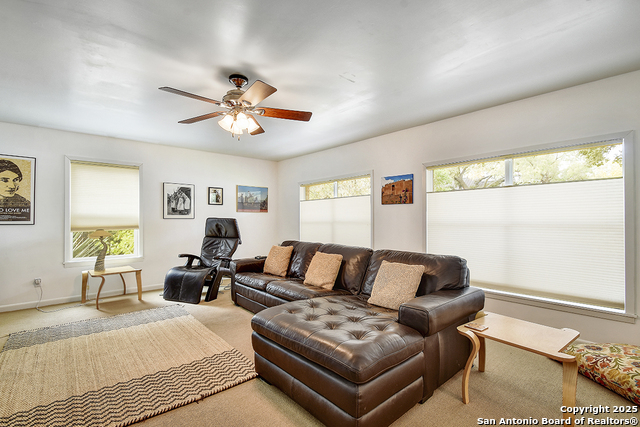 Image 18 of 40 For 2702 Marlborough