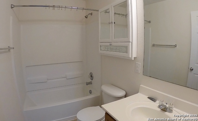 Image 18 of 23 For 11827 Ranchwell Cove