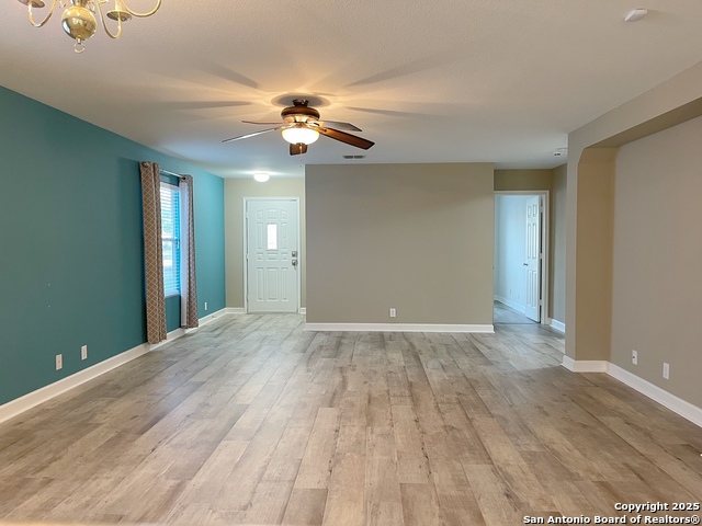 Image 6 of 23 For 11827 Ranchwell Cove