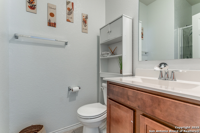 Listing photo id 13 for 7410 Champion Crk