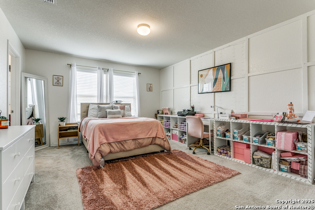 Listing photo id 14 for 7410 Champion Crk