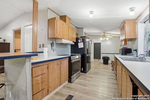 Image 14 of 21 For 185 Canyon Bend