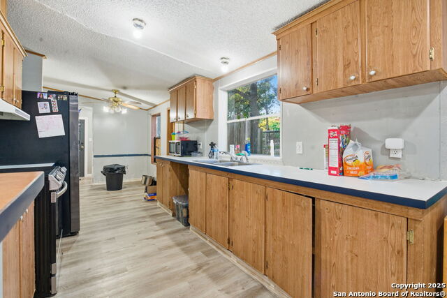 Image 15 of 21 For 185 Canyon Bend