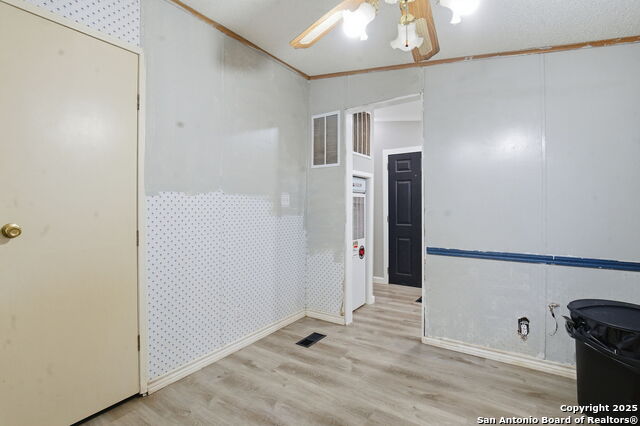 Image 16 of 21 For 185 Canyon Bend