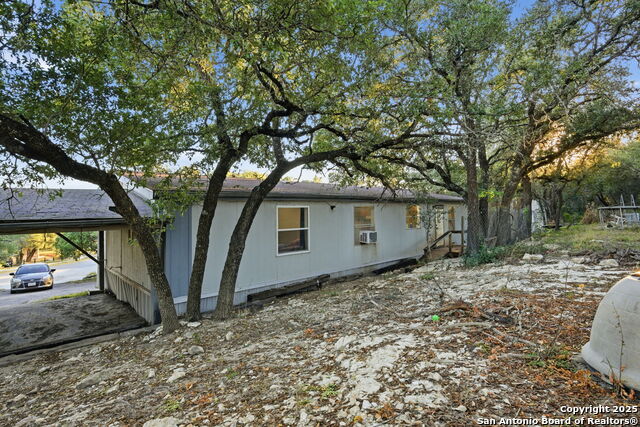 Image 19 of 21 For 185 Canyon Bend