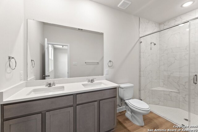 Image 5 of 9 For 767 Langston