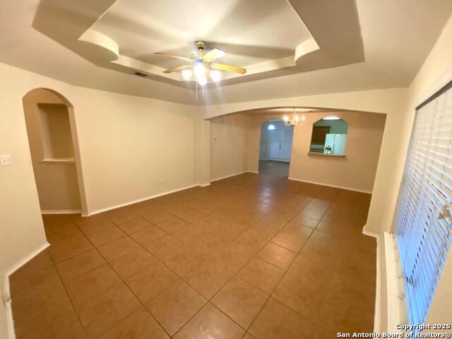 Image 4 of 22 For 10411 Tollow