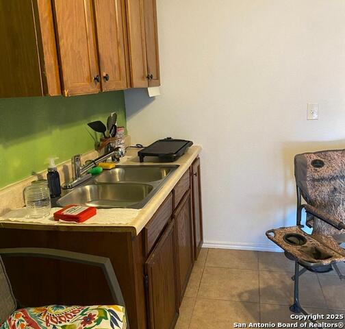 Image 11 of 16 For 124 Mitchell St