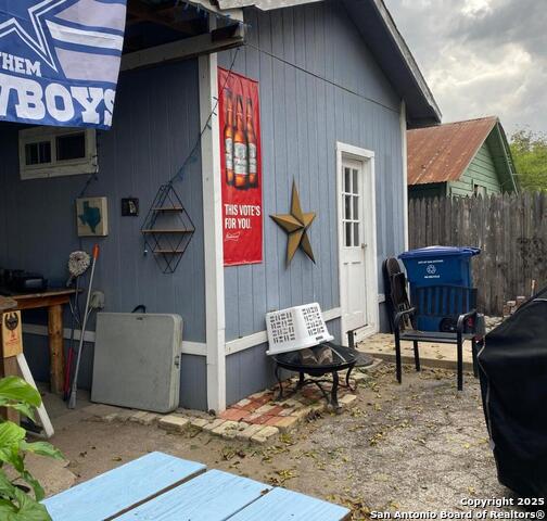 Image 9 of 16 For 124 Mitchell St