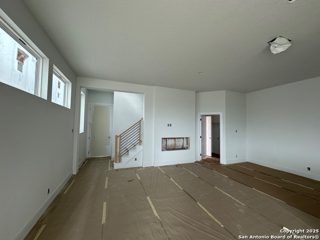 Listing photo id 2 for 20675 Huebner Rd Unit 527