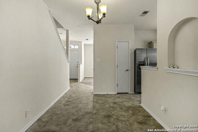 Image 11 of 24 For 2622 Crown Hollow