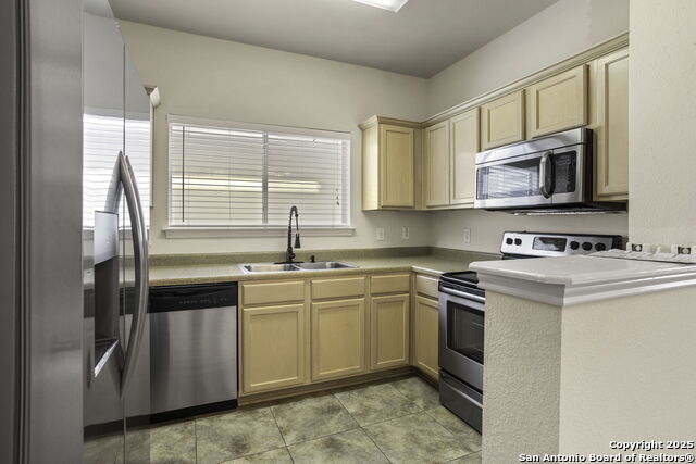 Image 12 of 24 For 2622 Crown Hollow